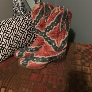 Corral Vintage Cowboy Boots